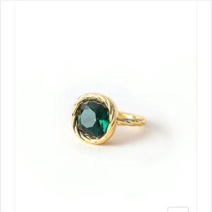 Sweet&Short Green Stone set in a beautiful Braided Ring,  New